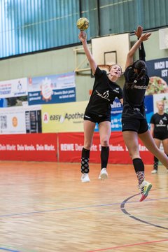 Bild 173 - wBJ SV Henstedt Ulzburg - HSG Holstein Kiel/Kronshagen : Ergebnis: 30:28